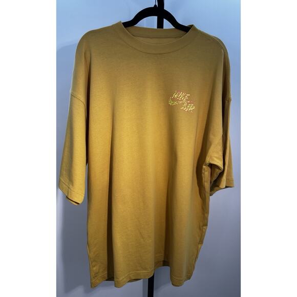Nike Sportswear Oversized Tee Shirt Mens Small Yellow Just Do It - Picture 3 of 6